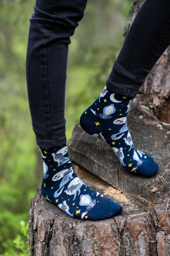Socks Night wolves