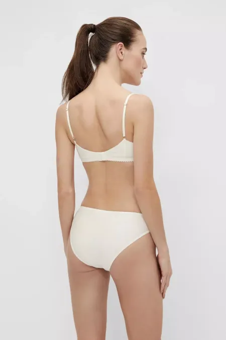 Classic knickers ecru size L