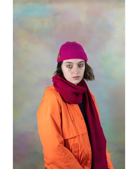 Classic scarf raspberry red