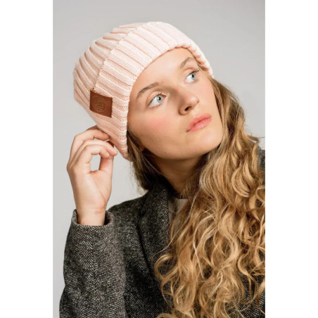 Rose cream organic cotton alkatraz beanie