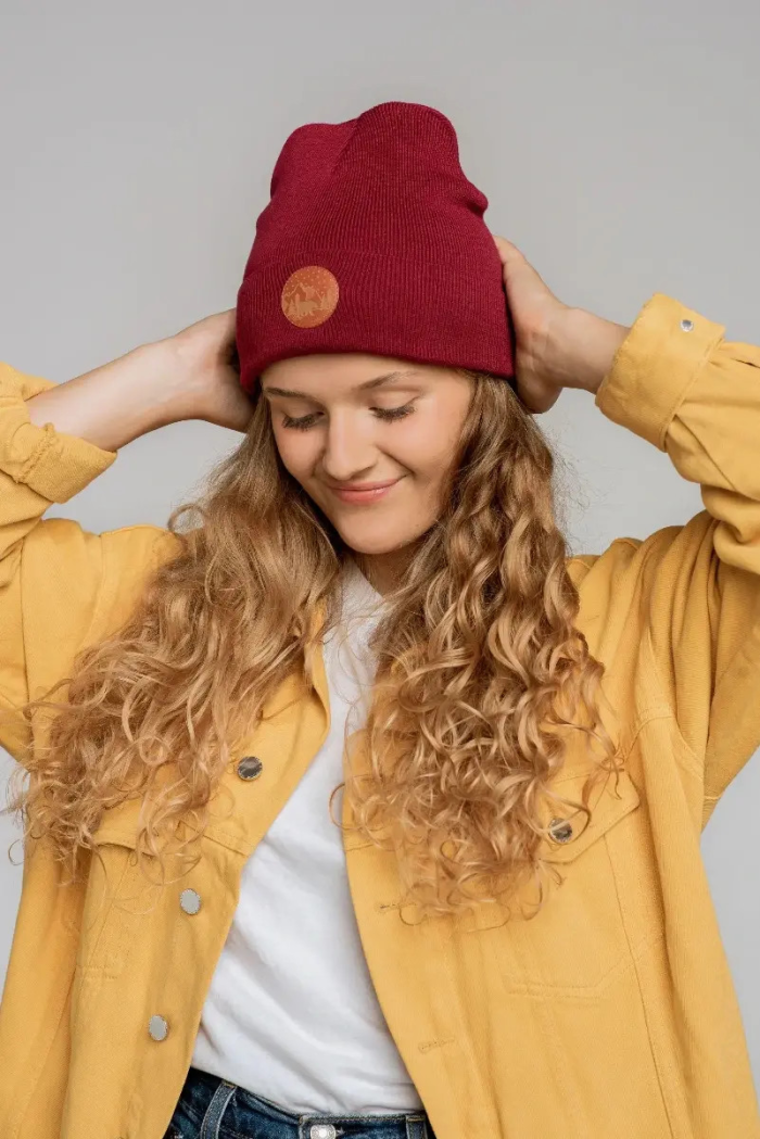 Carmine organic cotton classic beanie