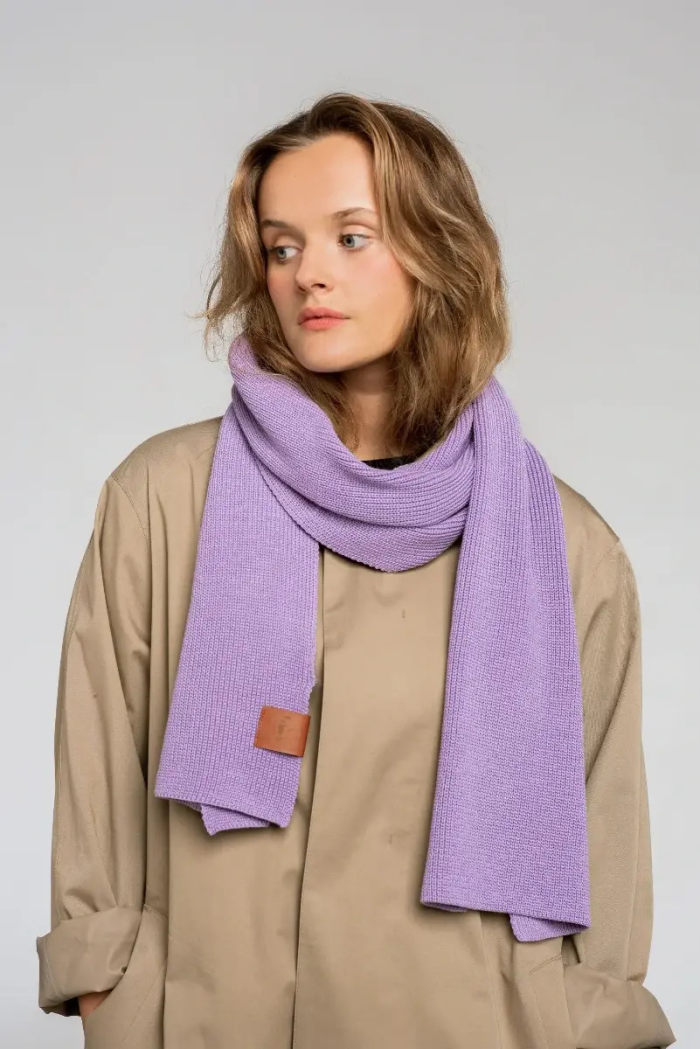 Lilac classic scarf organic cotton