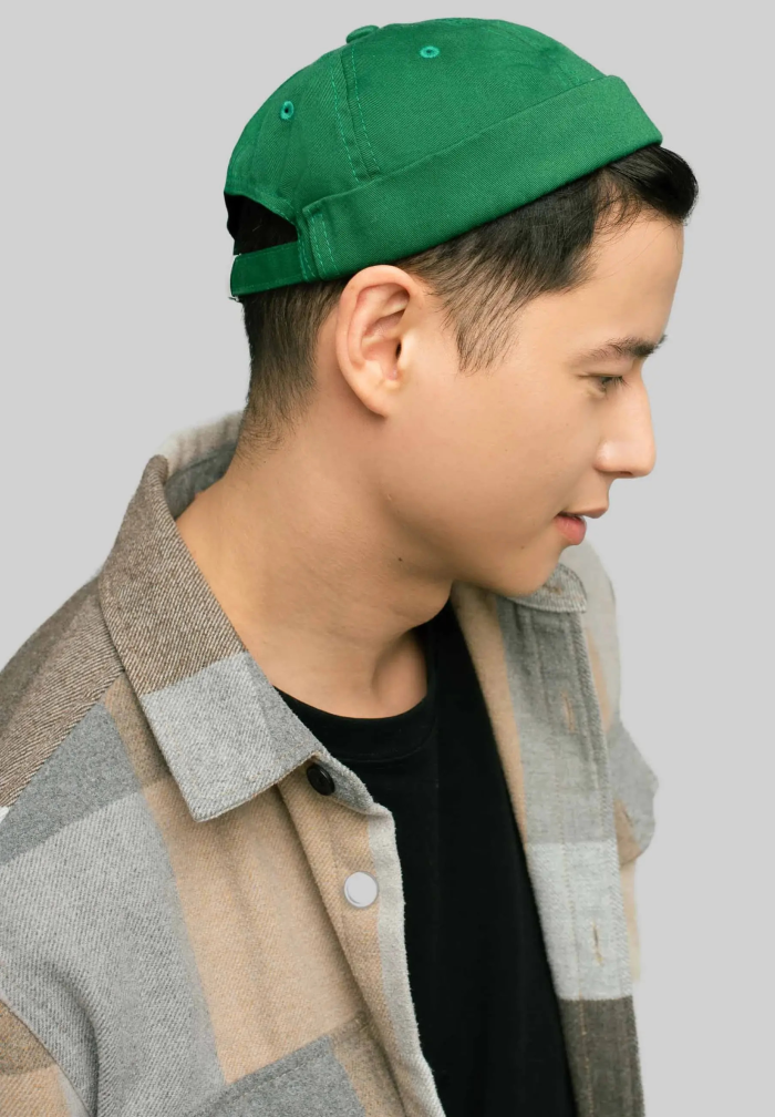 Docker cap grassy green