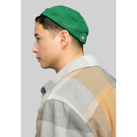 Docker cap grassy green