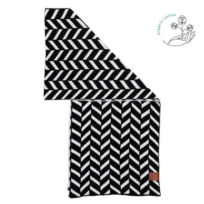 Organic cotton jacquard scarf I see it black