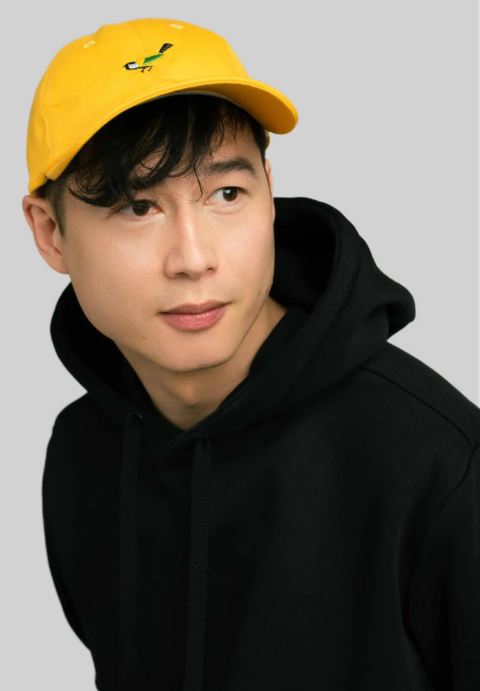 Low profile baseball cap Tit bird yellow