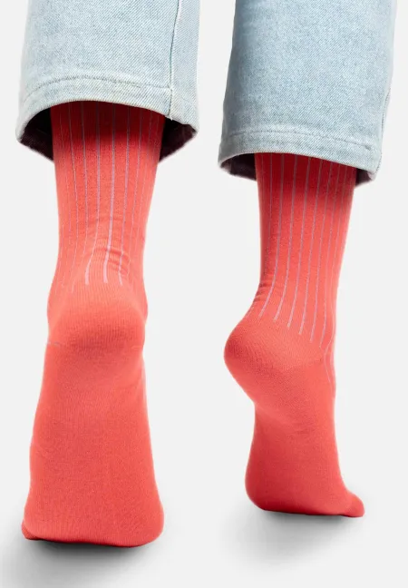 Light coral organic cotton suit socks with blue elastane