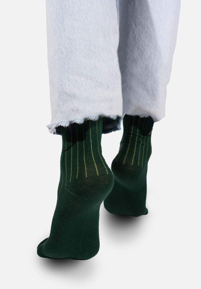Bottle green organic cotton suit socks with green elastane