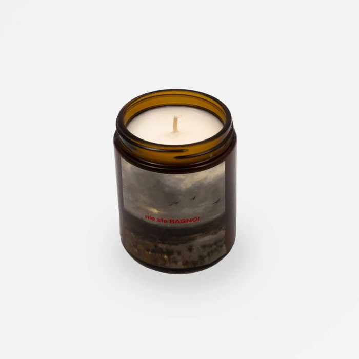 Soy candle hemp not bad WETLAND