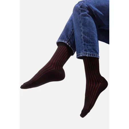 Classic black organic cotton suit socks with red elastane
