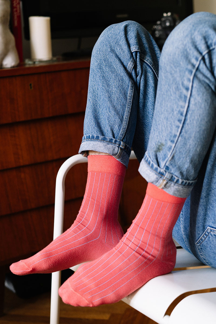Classic pink suit socks with light blue elastane