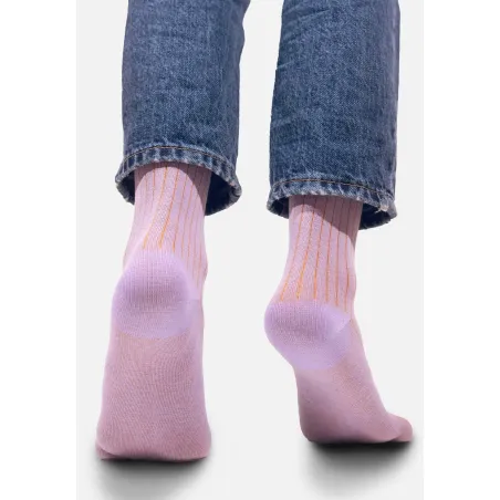 Classic lilac organic cotton suit socks with red elastane