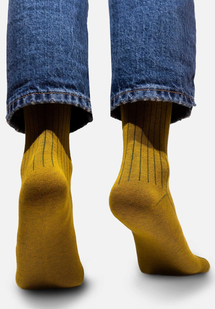 Classic Khaki organic cotton suit socks with beige elastane