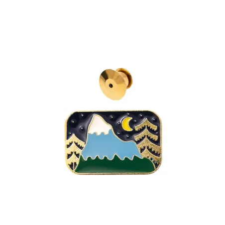 Pin Noc w górach