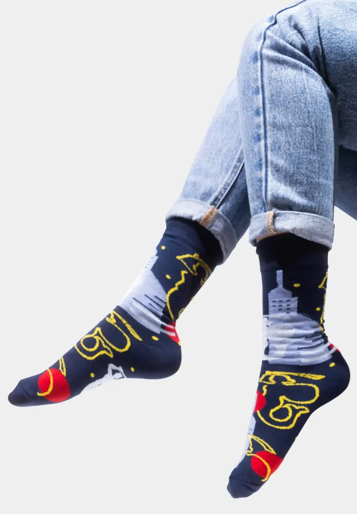 Skarpetki z bawełny organicznej Warszawa nocą