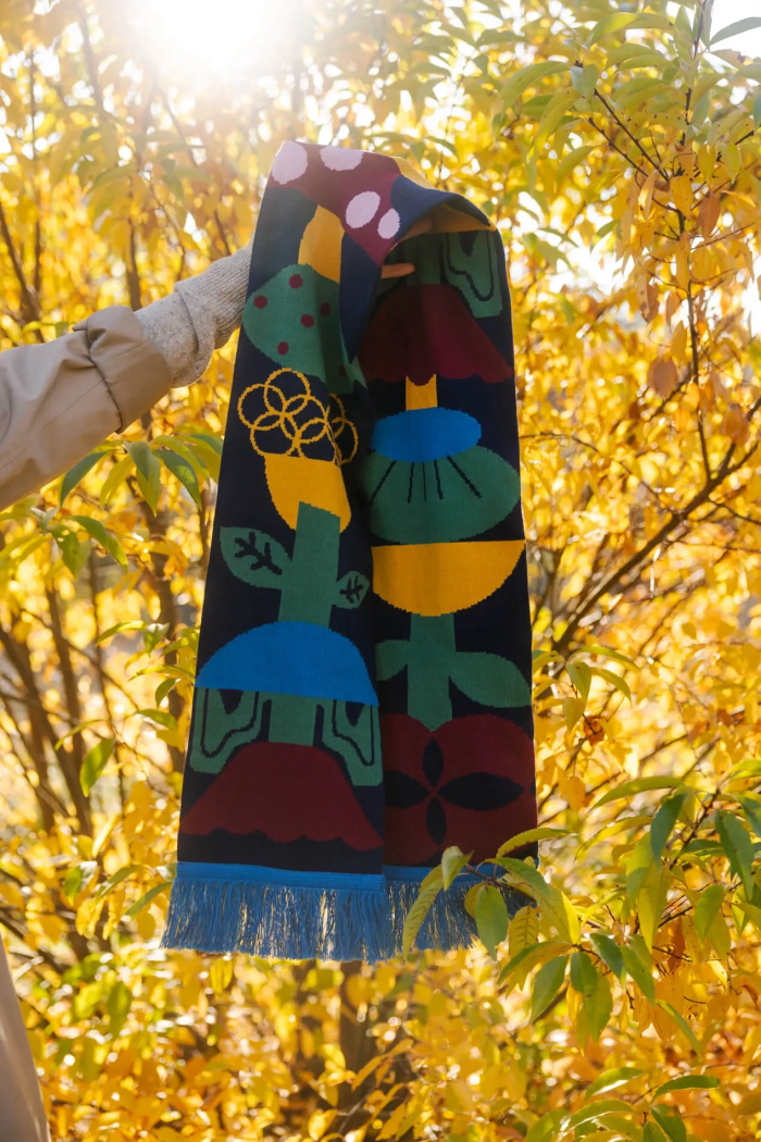 Organic cotton scarf Totem Mother Nature