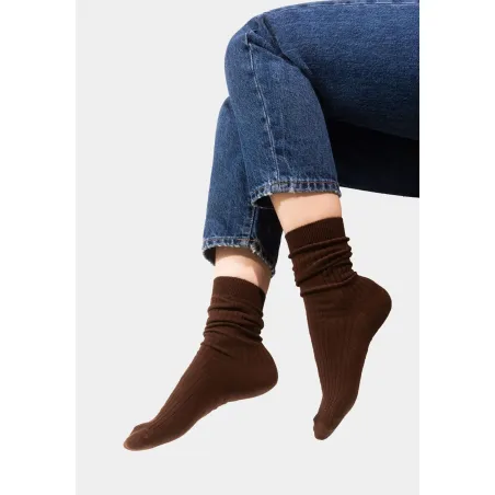 Brown socks made of organic cotton with wide stripes