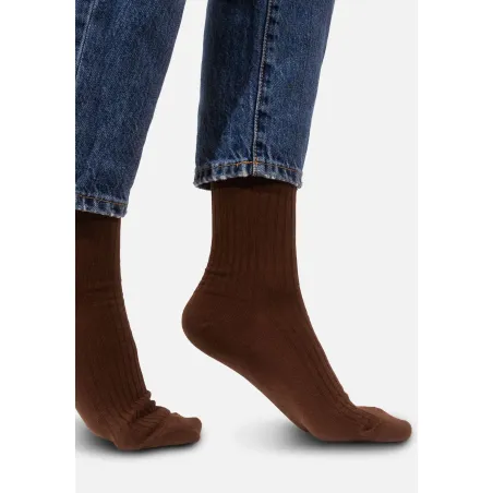 Brown socks made of organic cotton with wide stripes