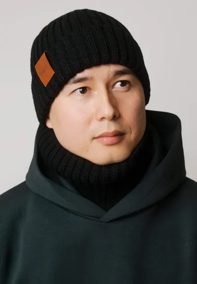 Black organic cotton tube scarf