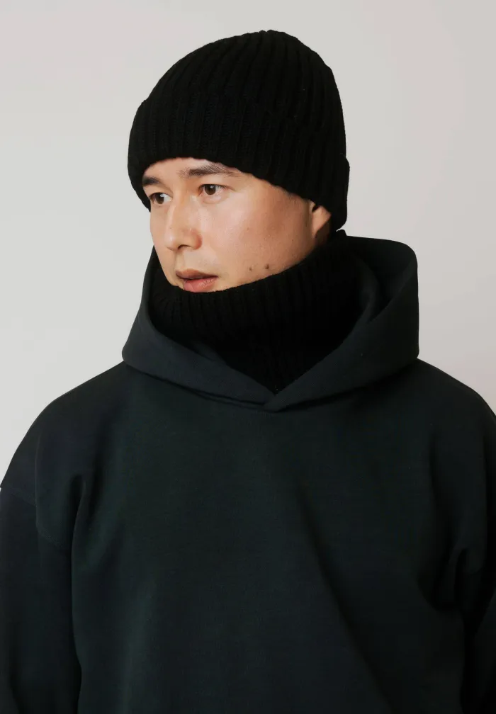 Black organic cotton tube scarf