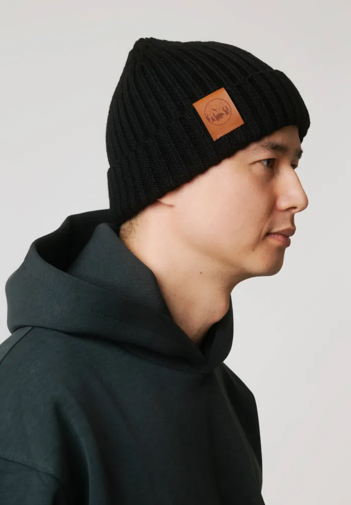Black organic cotton alkatraz beanie