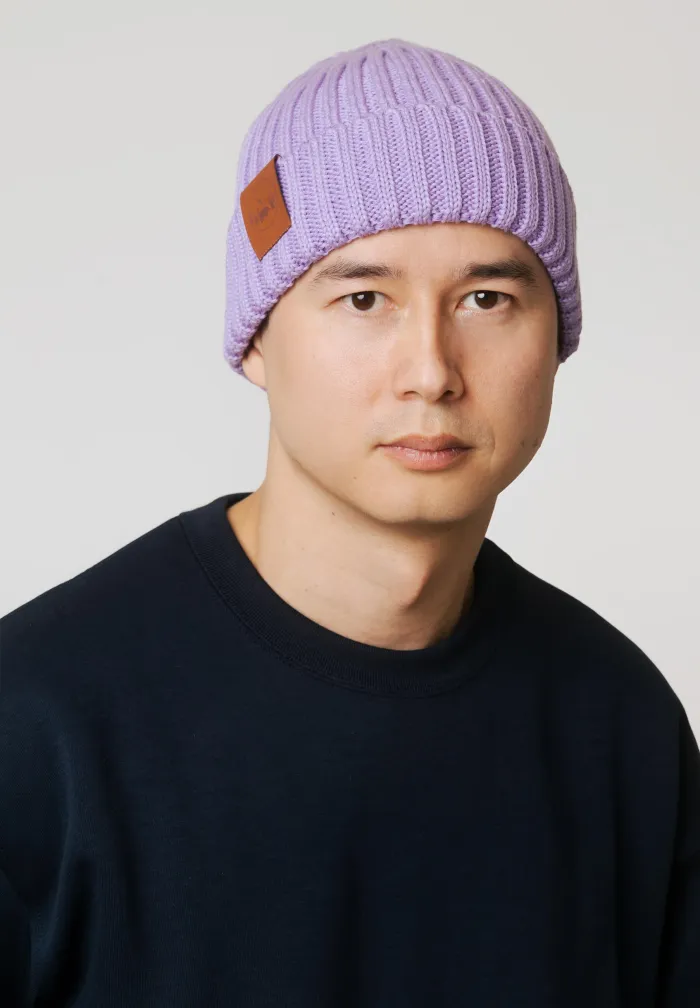 Lilac pink organic cotton alkatraz beanie