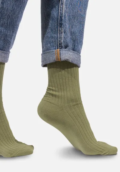 Khaki socks made of organic cotton with wide stripes