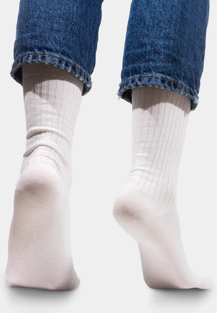 White socks made of organic cotton with wide stripes