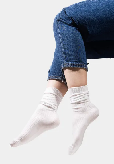 White socks made of organic cotton with wide stripes