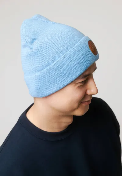 Czapka beanie z bawełny organicznej jasnoniebieska