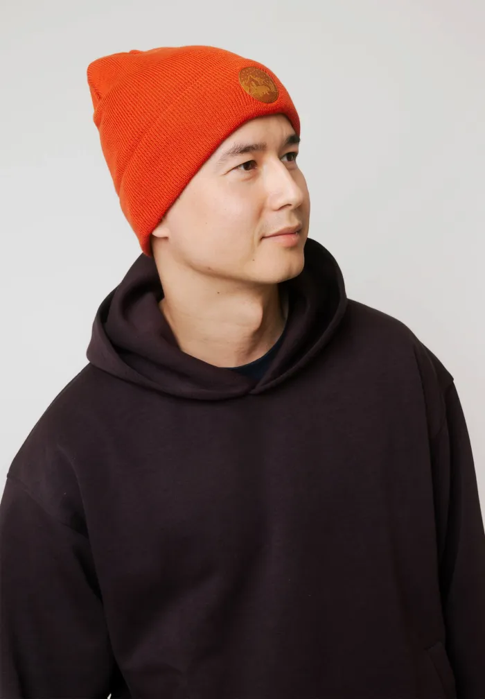 Czapka beanie z bawełny organicznej ceglana