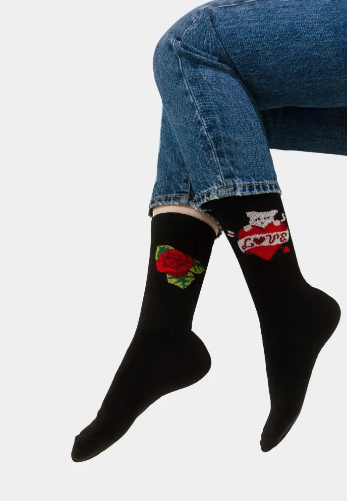Sport organic black cotton socks with Valentine Cats
