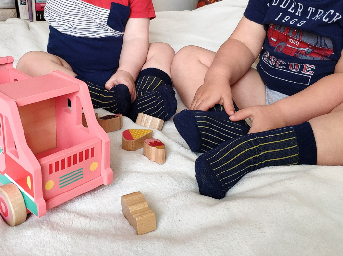 Kids socks ribbed dark blue with yellow elastane